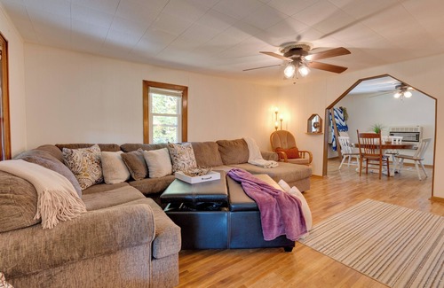 Toledo House | Pets Welcome: Tranquil Retreat w/ Yard in Jewett!