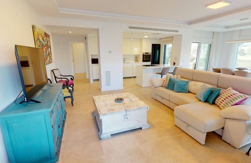 Molinell Apartment | Petunia by ON Travel