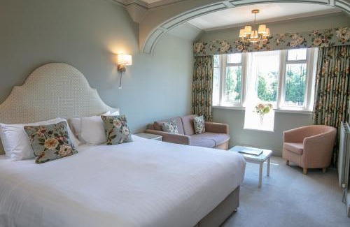 Woodhall Spa Hotel | Petwood Hotel