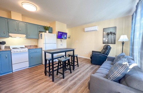 Southeast Pensacola House | Peyton Cottage - near Hospitals-Airport