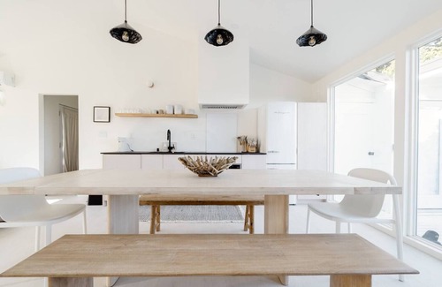 Monterey House | PG House: Modern Ocean Bungalow Amazing Location