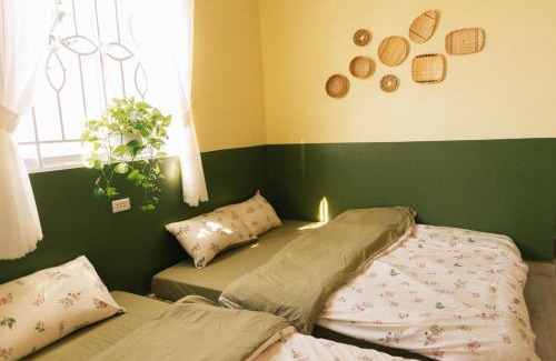 Ben Tre House | Phòng Măng Cụt (Mangosteen room) - Nhà Mơ Homestay Bến Tre