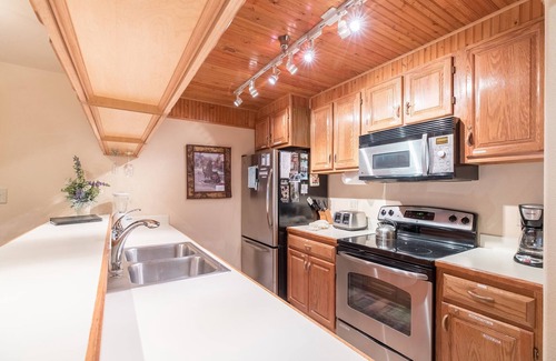 Beaver Creek Condo | PH TRU Ski-in/out walk 2 Village.1364 sf, 2 Kings, 3rd floor units large, BEST .