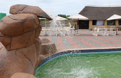 Hazyview House | Phendulani Lodge & Park