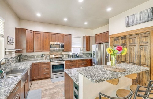Kings Beach House | Phenomenal 4-bedroom house in Kings Beach for a perfect getaway