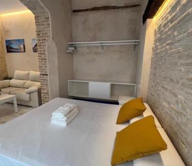 Triana Apartment | Philippe's Home Triana