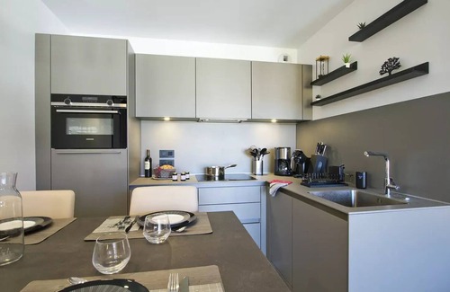 Bergers Apartment | PHOA45 Magnificent apartment at the foot of the slopes in a residence with swimming pool