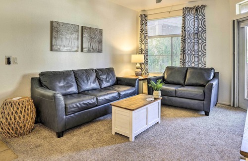 Portofino Condo | Phoenix Condo w/ Pool Near Wild Horse Pass!