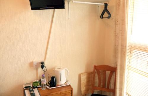 North Shore House | Phoenix Guest House