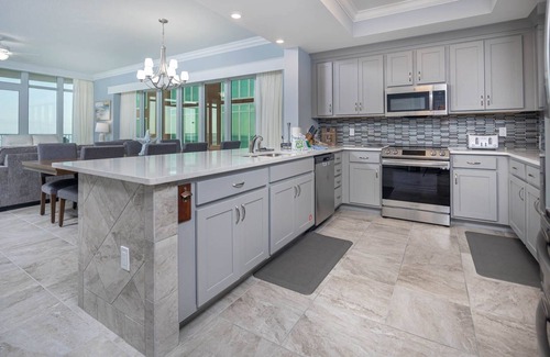 Orange Beach Condo | Phoenix Gulf Towers 805 4 Bedroom Condo by RedAwning