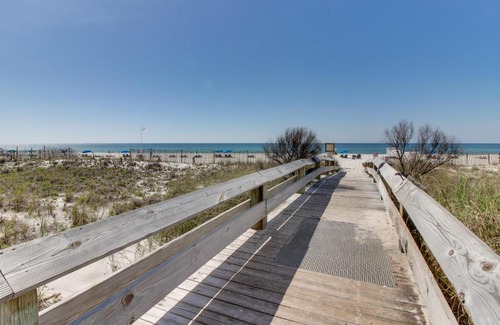 Orange Beach Apartment | Phoenix I #1046