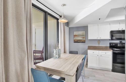Orange Beach Condo | Phoenix I #1066 - Beautiful Gulf Views in a Cozy Unit!