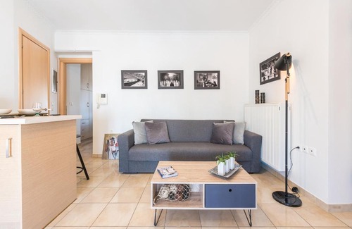 Kerameikos Apartment | Photostory Art Studio