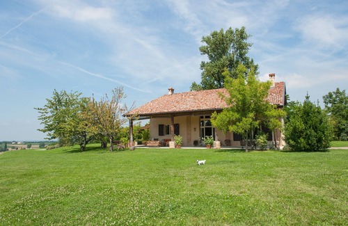 Rezzano Villa | Piacenza surroundings Luxury Villa with pool