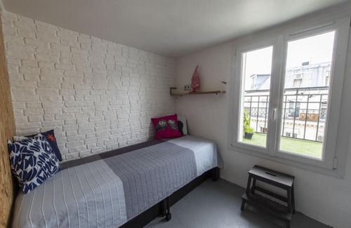 Saint-Merri Apartment | Piaf