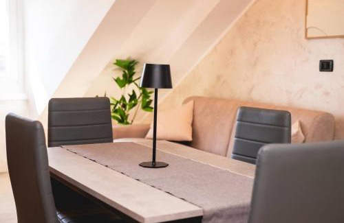 Historic Centre Apartment | Piazza Vittorio Central Suite
