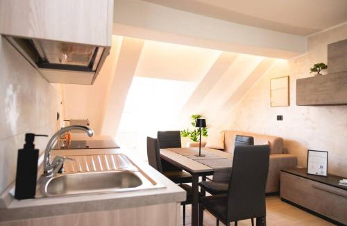 Historic Centre Apartment | Piazza Vittorio Central Suite