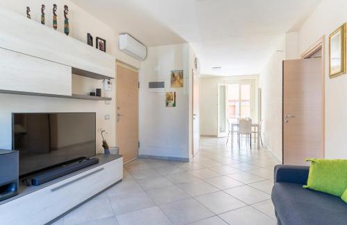 Venezia Nuova Apartment | Piccola Venezia Bright Apartment with Balcony!
