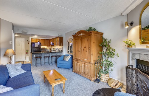 Killington Condo | Pico D305 condo ski on/off The best family mountain. D305 (please note this unit has NO AIR CONDITIONING)