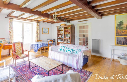 La Chapelle-Montabourlet House | Picturesque 5 bedroom house with pool - Dodo et Tartine