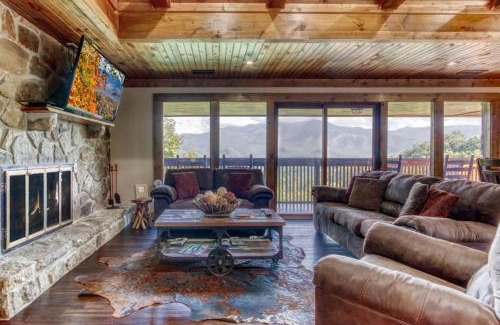 Chalet Village Villa | Picture Perfect 925