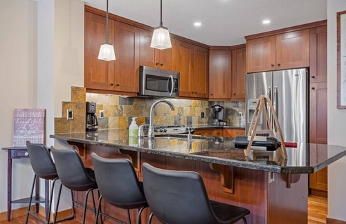 Canmore Condo | Picturesque Views | Top Choice Stay