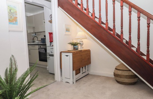 Teignmouth House | PIE COTTAGE, family friendly, character holiday cottage in Teignmouth