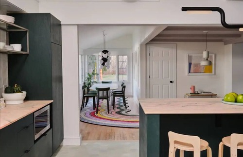 Kennebunk House | Pieces Homes Kennebunk - a design gem in a classic New England beach townnn