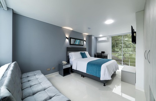 Cali House | PIEDRA LUNA Casa de Huespedes