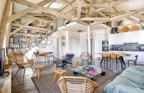 Trouville-sur-Mer Apartment | Pieds Dans Leau vue mer Dexception
