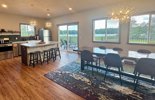Oneida County Cabin | Pier Lake Cabin - Minocquan3 bedroom, 2 bath, new construction lake home
