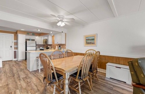 South Nags Head Condo | PierView 208: Oceanfront | Renovated | Shared Pool