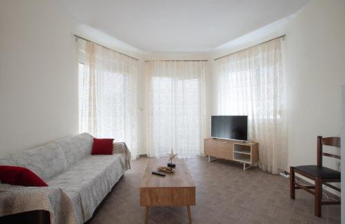 Plataria Apartment | Pigeon House