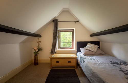 Taunton Cottage | Pikes Barn - a barn that sleeps 4 guests in 1 bedroom