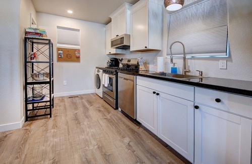 Central Colorado Springs House | Pikes Peak Getaway: 2 Homes w/3 Kitchens, 3 Living Rooms, 2 connect Fenced Yards