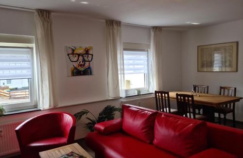 Meschede Apartment | Pilgrims "Bert" moderne Wohnung 2 SZ top wifi