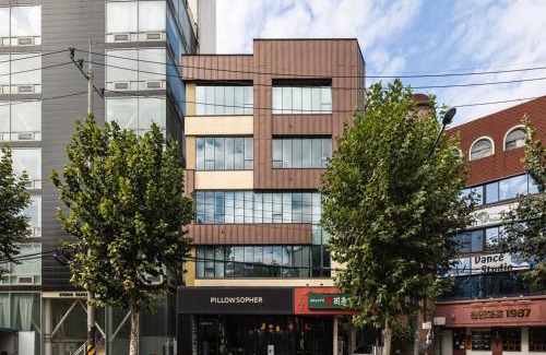 Mapo Hotel | Pillowsopher Hongdae