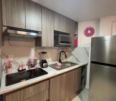 Zapopan House | Pinar de la Calma, mini casa totalmente renovada estilo Loft Renovada muy bien ubicada dentro de la ciudad sin salir al periferico a solo 5 minutos del Parque Industrial Tecnologico II Sur de la Ciudad ITESO TecMilenio UVM