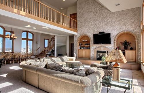 Hatteras House | Pinch Me #12H