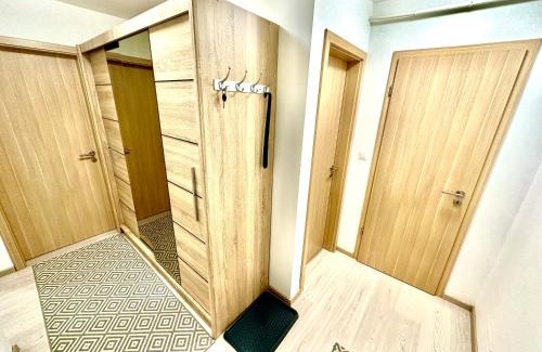 Siofok-Szabadifurdo Apartment | Pine Apartment & Pool