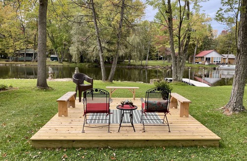 Krakow Cabin | Pine Bend River Retreat