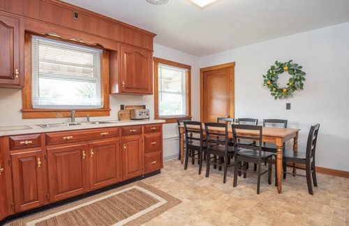Chambersburg House | Pine Grove Cottage | 3 Bed, 1 Bath