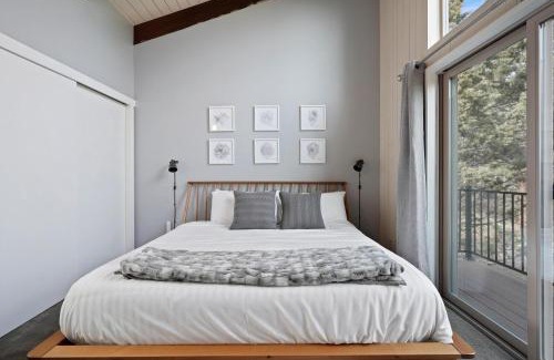 Bend House | Pine Knoll