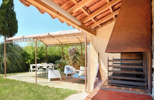 La Garde Ski Chalet | Pine Lodge and Spa