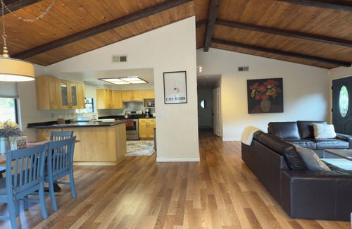 Groveland House | Pine Mountain Lake Retreat - Yosemite Gateway