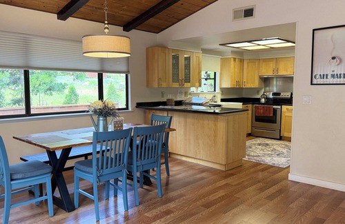 Groveland House | Pine Mountain Lake Retreat - Yosemite Gateway