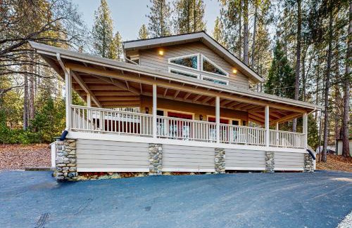 Groveland House | Pine Mountain Magic