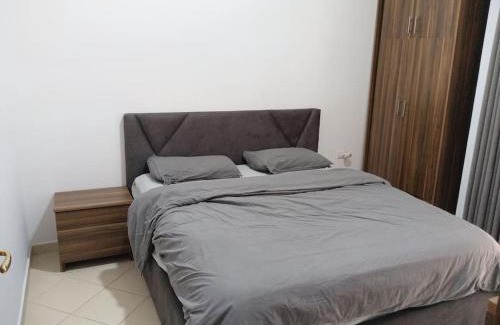 Golem Apartment | Pine tree app 150m by beach!