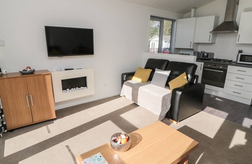 Morpeth Cottage | Pinecone Lodge - No 9
