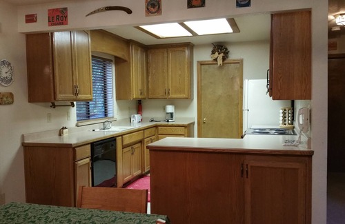Cold Springs Cabin | Pinecrestarearentals #8 9/5-12/10 no holidays book 2 nights get 3rd night free.